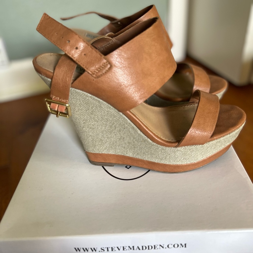 Steve Madden Wedges